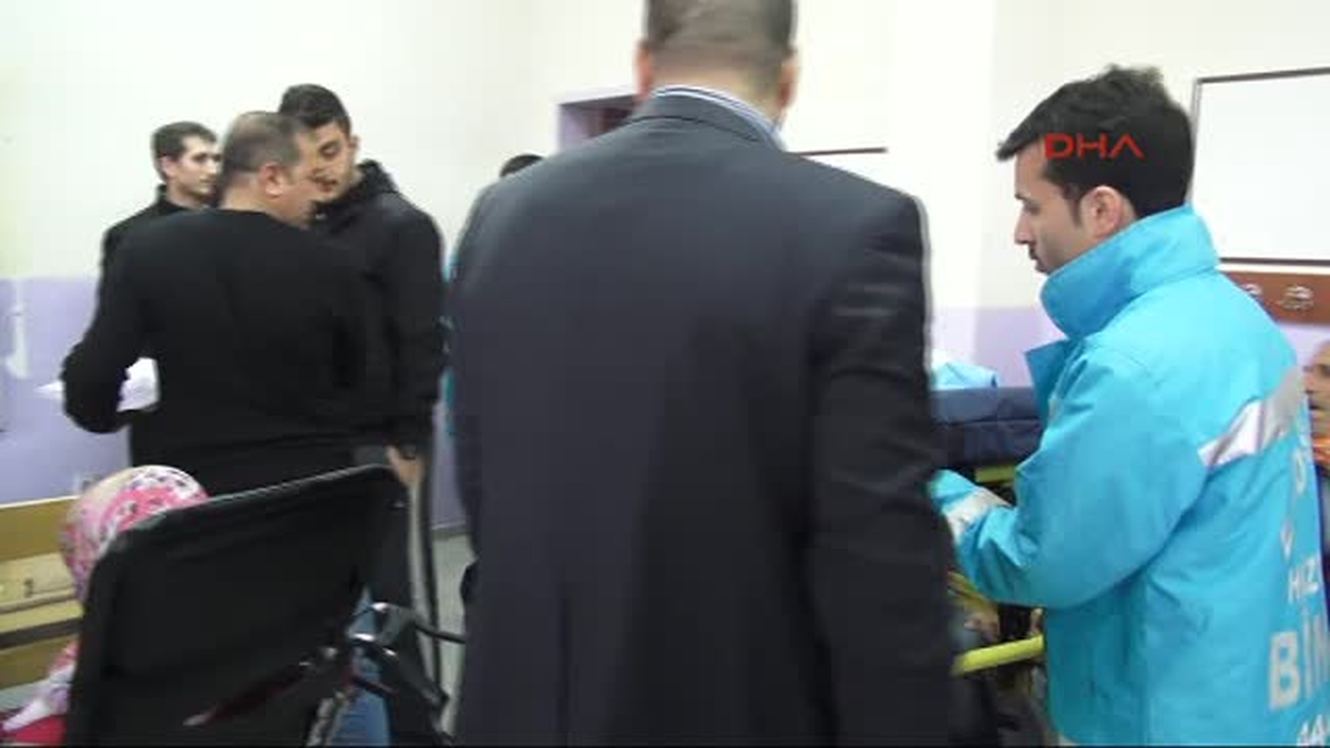 Sedye Üzerinde Oy Kullandı