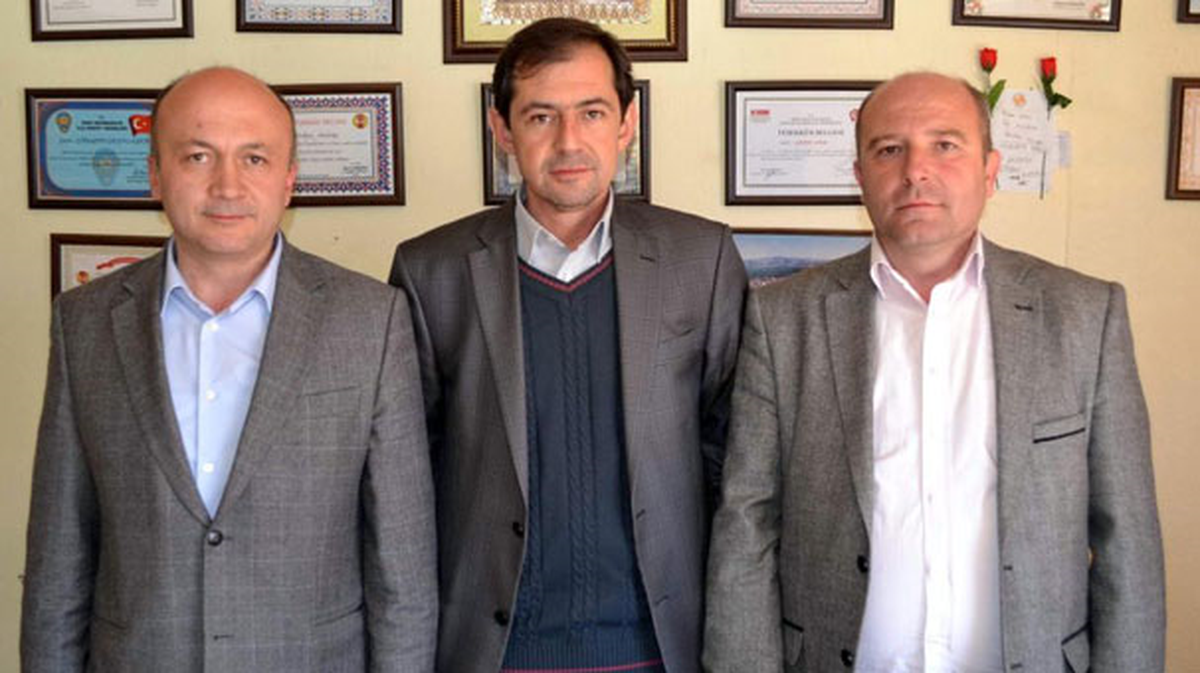 CHP İlçe Teşkilatı Simav\'da İstifa Etti