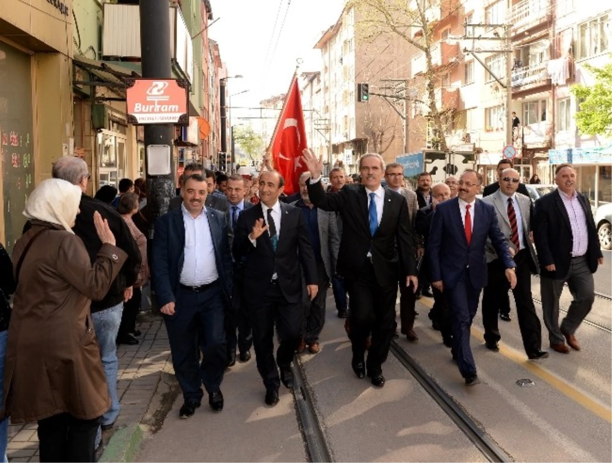 Bursa Büyükşehir Belediye Başkanı Altepe\'den Zafer Turu