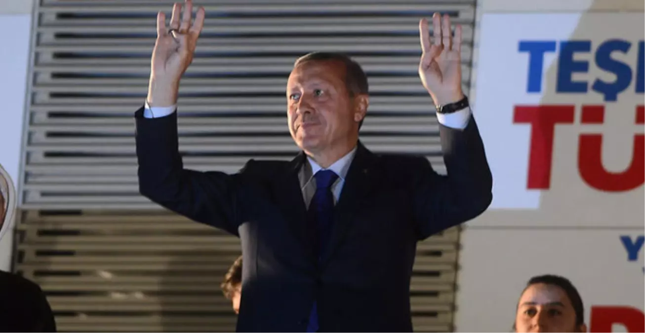 Başbakan Erdoğan\'ı Galibiyete Taşıyan 11 Kişilik Ekip