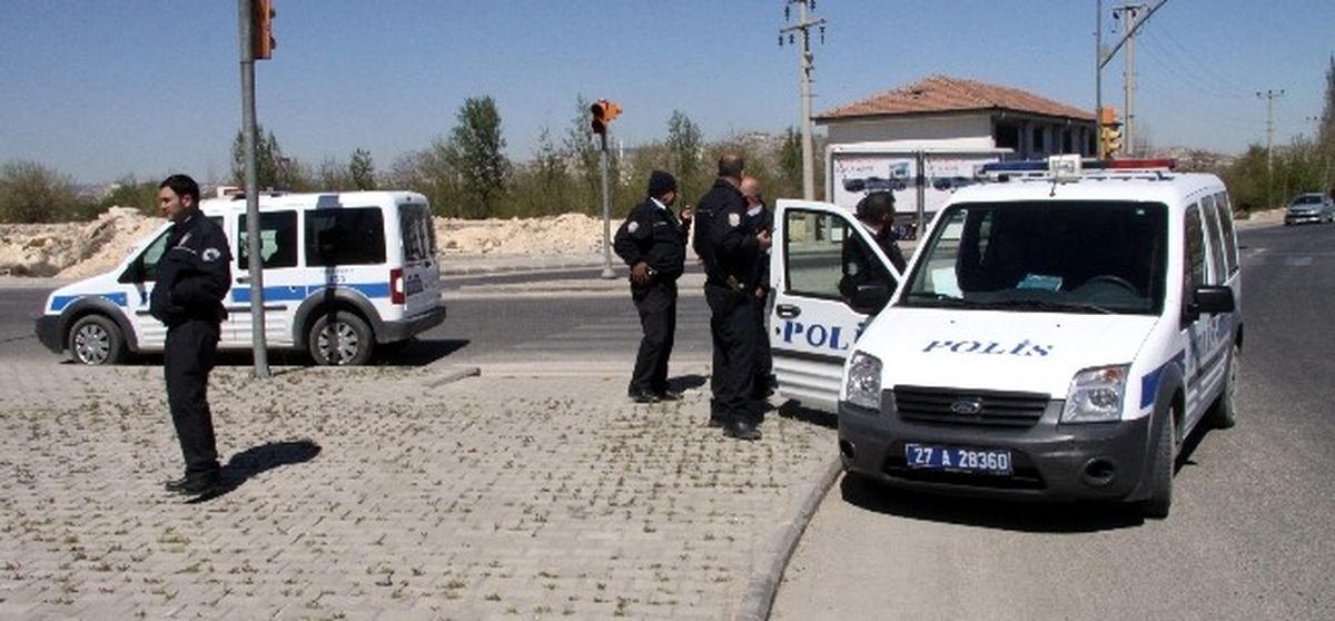 Gaziantep\'te Seçim Sonrası Muhtarlık Kavgası: 5 Yaralı
