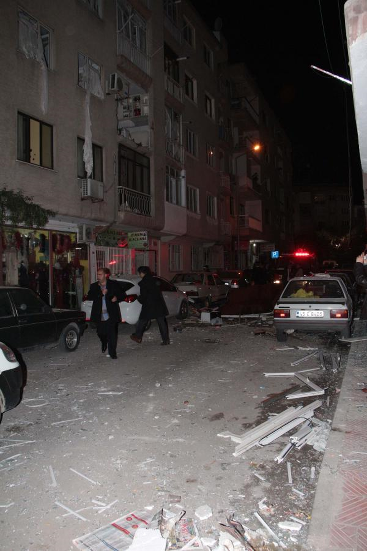 Tüp Patladı, Sokak Savaş Alanına Döndü
