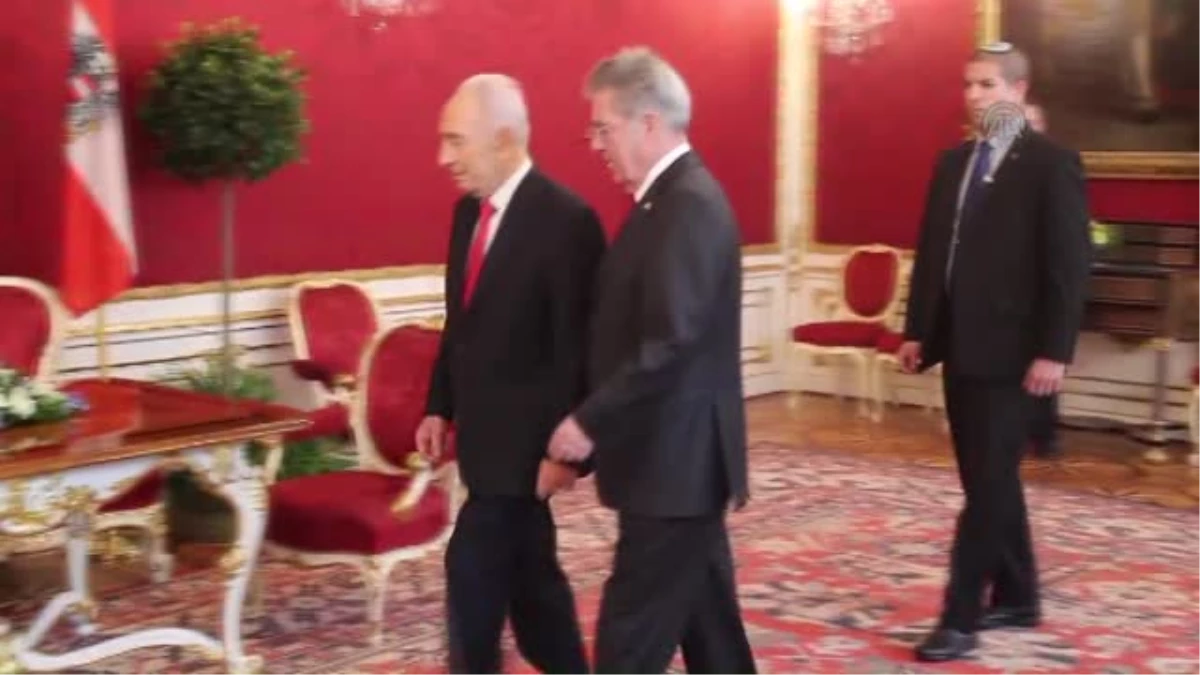 İsrail Cumhurbaşkanı Peres Viyana\'da