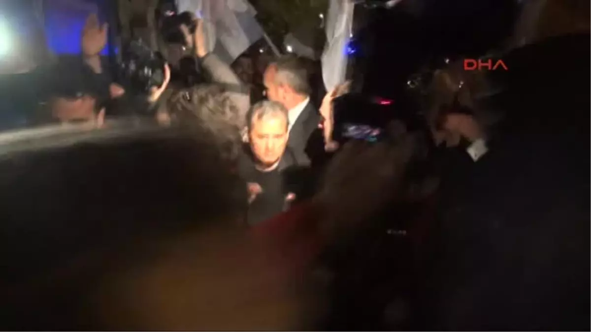 İzmir? de Chp? de Davullu Zurnalı Erken Kutlama