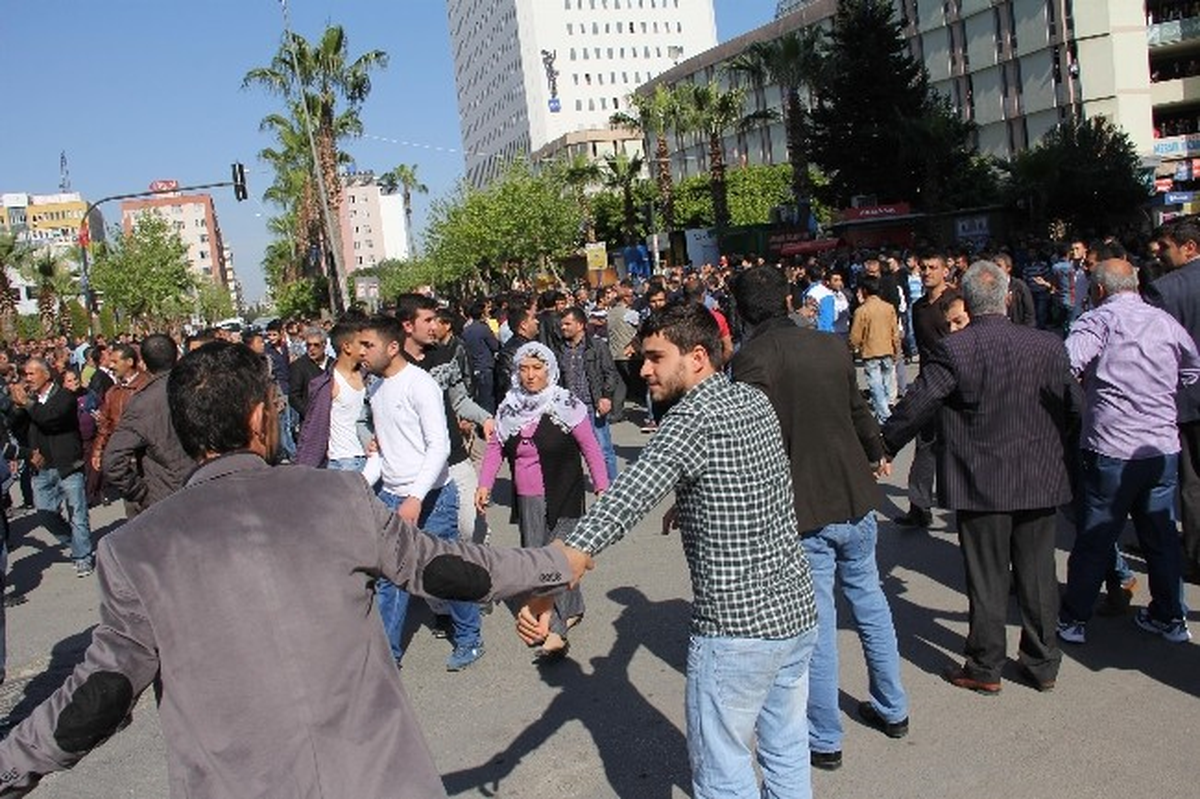 Mersin\'de İtiraz Gerginliği