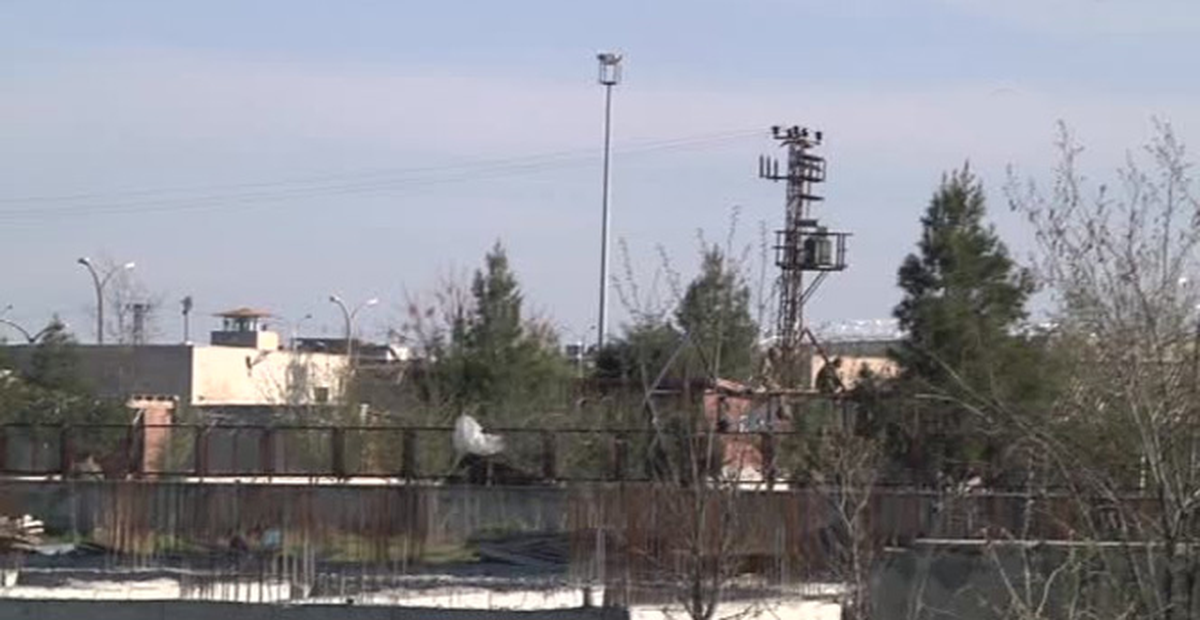 Diyarbakır\'da Muhtarı Tutuklu ve Hükümlüler Belirledi