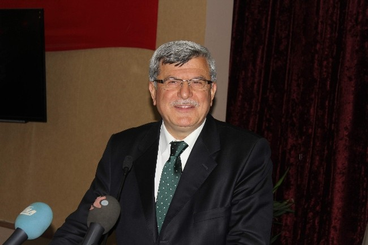 "Muhalefet Paralel Yapının Değil Milletin Yanında Durmalı"