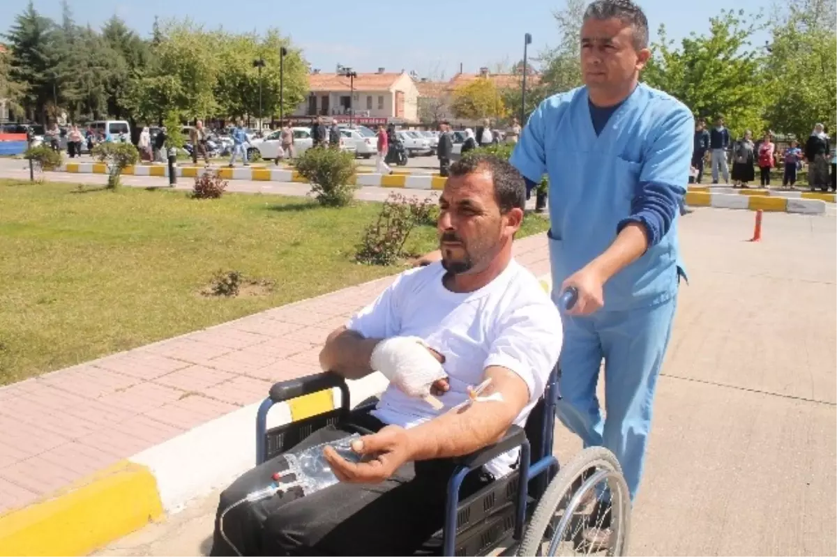 Parmağı Kopan İşçinin İmdadına Ambulans Helikopter Yetişti