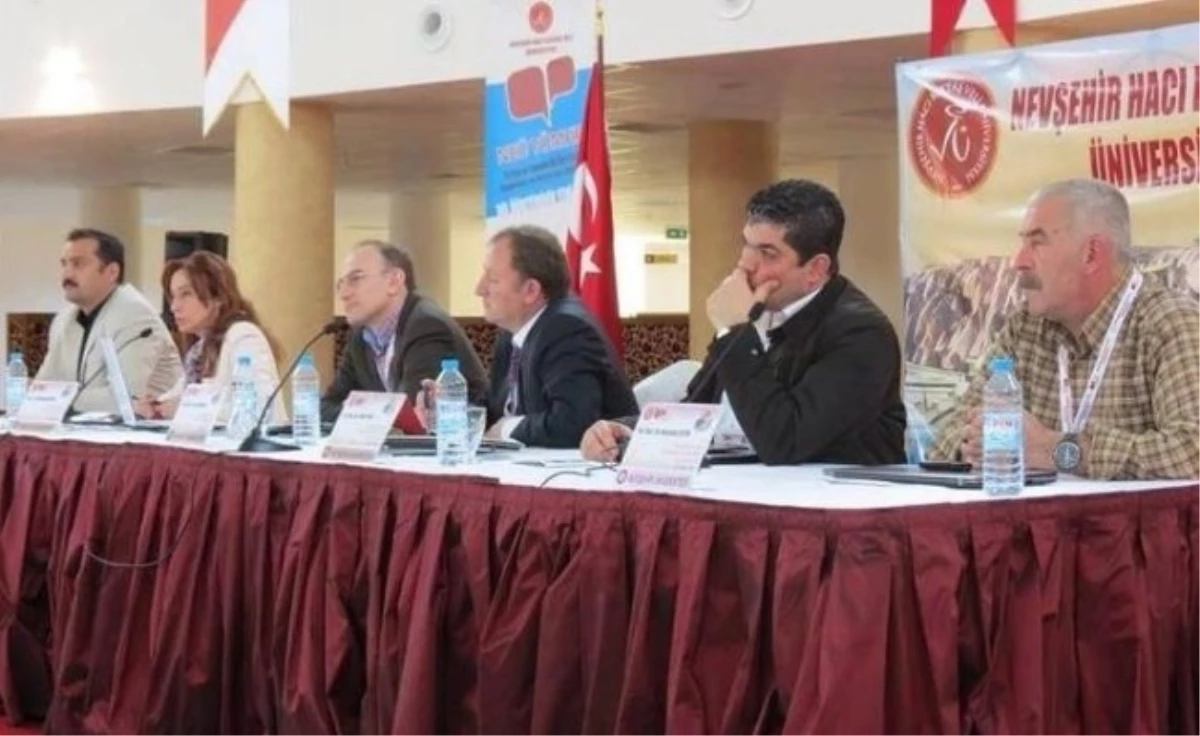 Yabancılara Türkçe Öğretim Çalıştayı\'na Saü\'lü Akademisyenler Katıldı