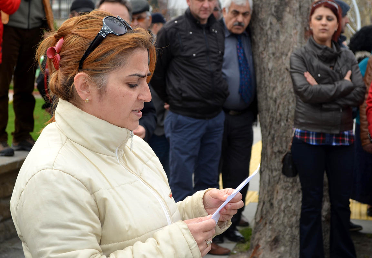 Akçakoca\'da Oyların Sayılmaması Protesto Edildi