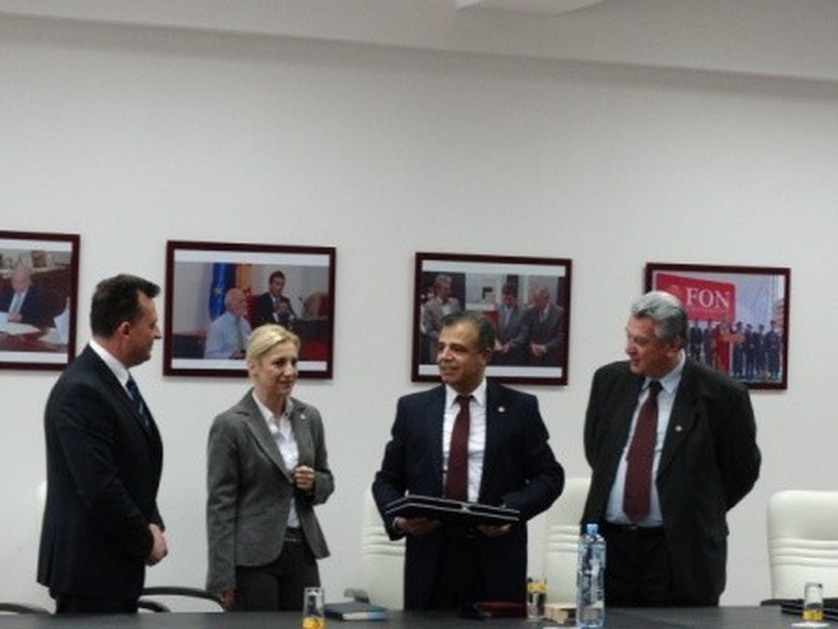 Azizoğlu\'ndan Makedonya Türklerine Akademik Jest