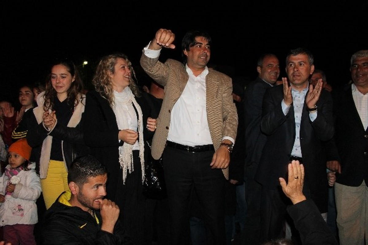 Başkan Demirağ: "Foça\'da CHP Bayrağını 6 Dönemdir İndirtmedik"