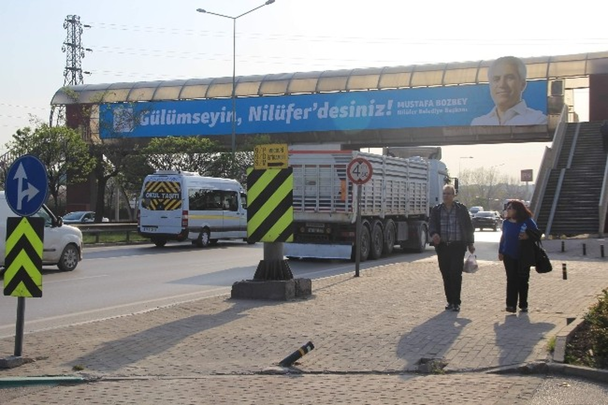 Bozbey\'in İlk İcraatı Gülümseyin Nilüfer\'desiniz Oldu