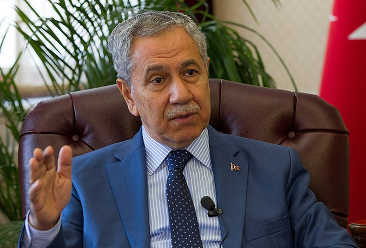 Bülent Arınç: AA\'ya Yapılan İftiradır