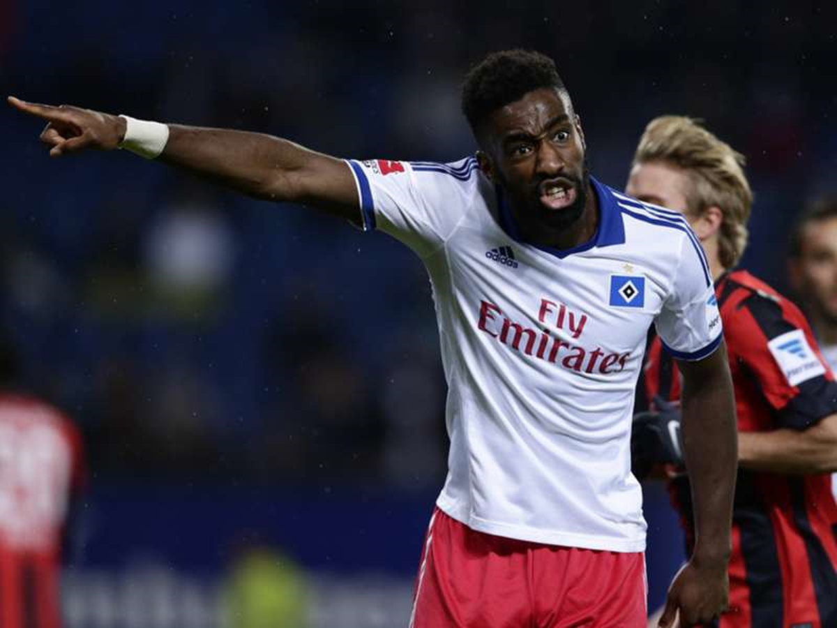 Djourou, Hamburg ile Devam Kararı Aldı