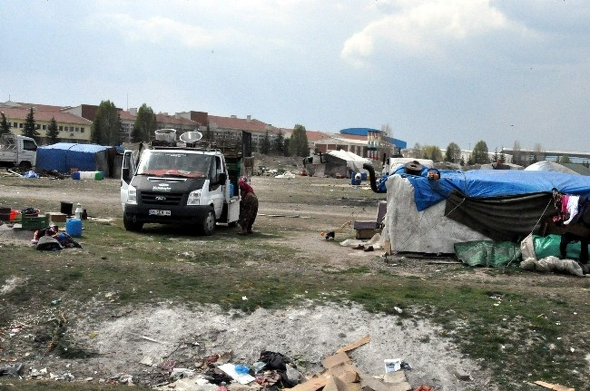 İlkbaharla Birlikte Çadır Kent de Büyüyor