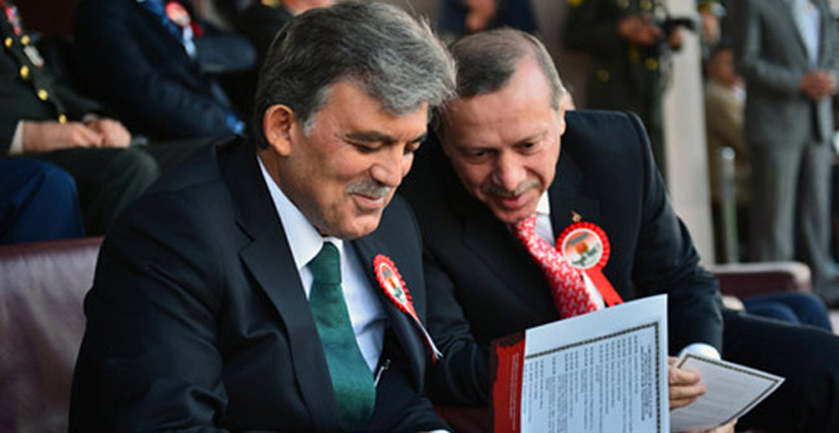 \'Köşk Yarışı\'nda \'Putin-Medvedev\' Formülü