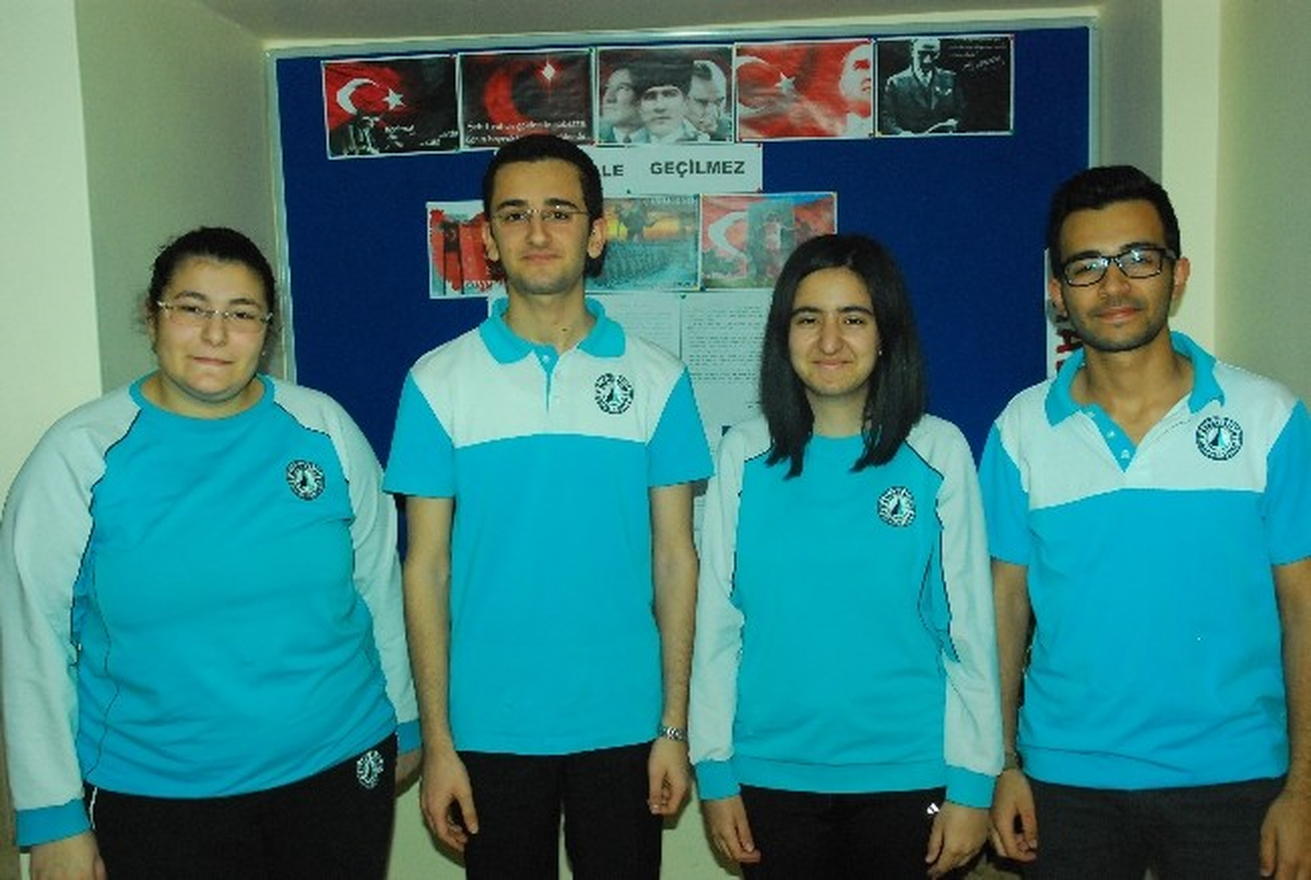 Manavgat\'tan İlk Binde 4 Öğrenci Yer Aldı
