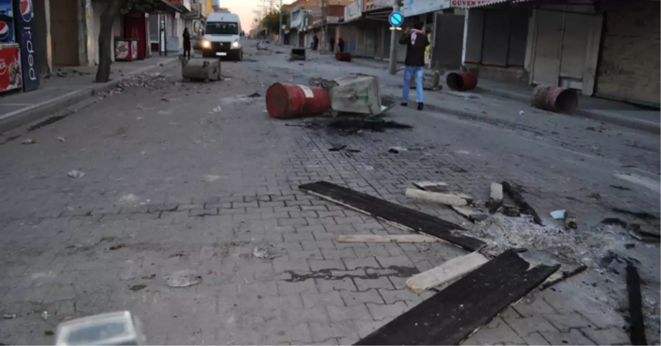 Şanlıurfa Ceylanpınar Sokakları Savaş Alanına Döndü