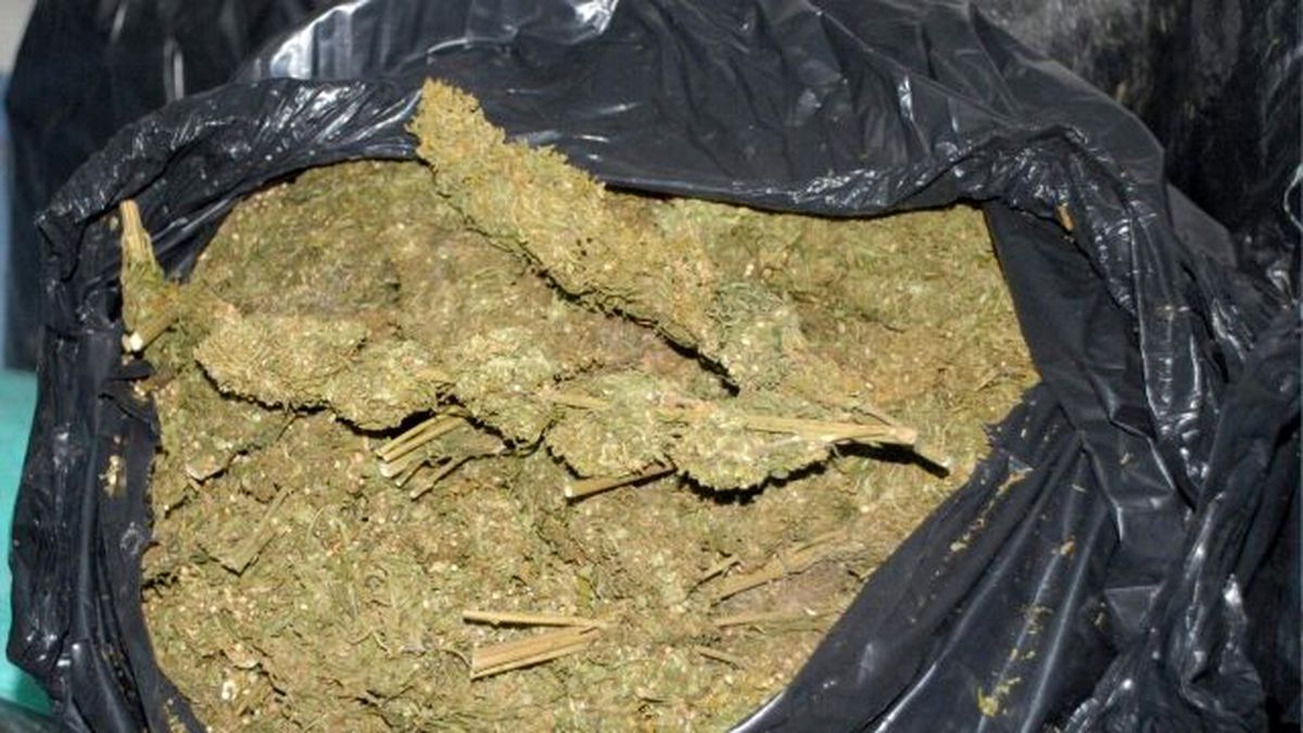 Siverek\'te 88 Kilo 700 Gram Esrara 2 Gözaltı