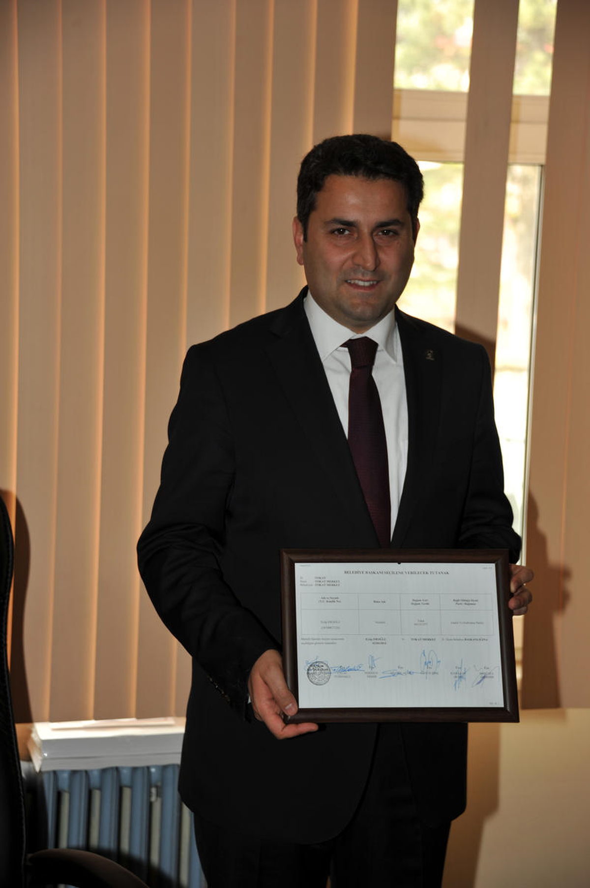 Tokat Belediye Başkanı Eroğlu, Mazbatasını Aldı