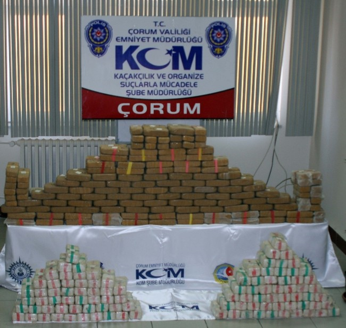 187 Kilo Eroinle Yakalanan Tır Sürücüsü Hakim Karşısına Çıktı