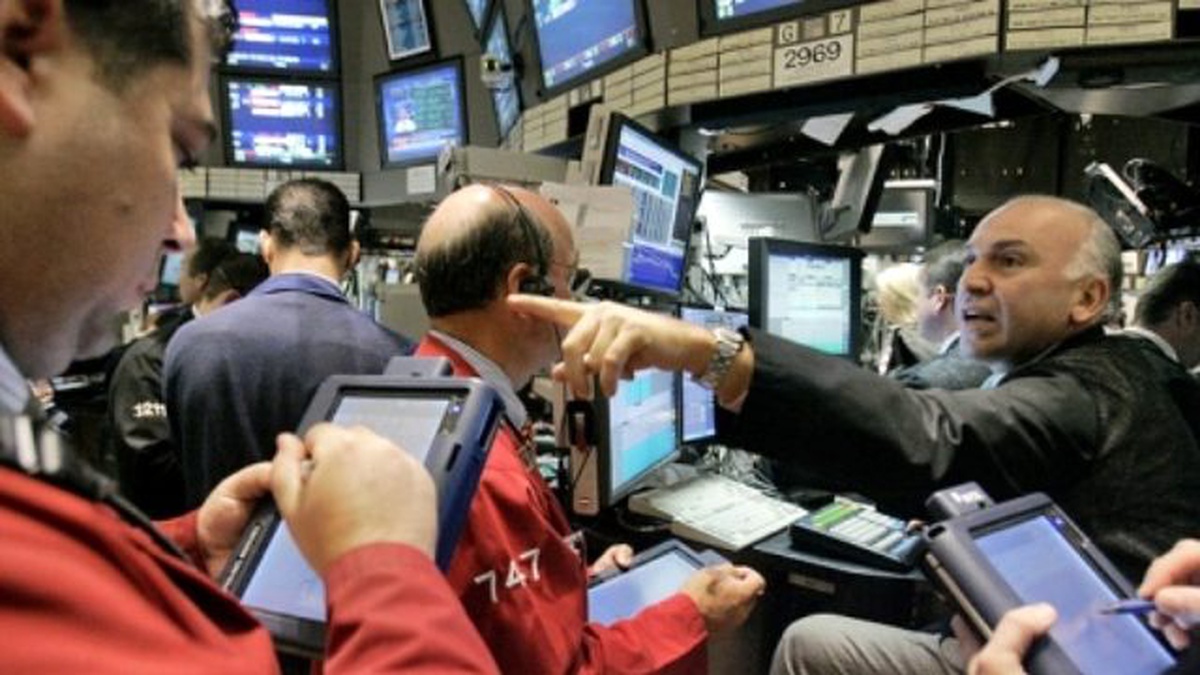 Avrupa Borsaları Yatay Seyirle Açıldı