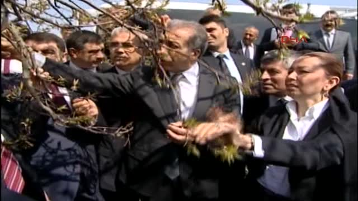 Bakan Eker Malatya\'da İncelemelerde Bulundu
