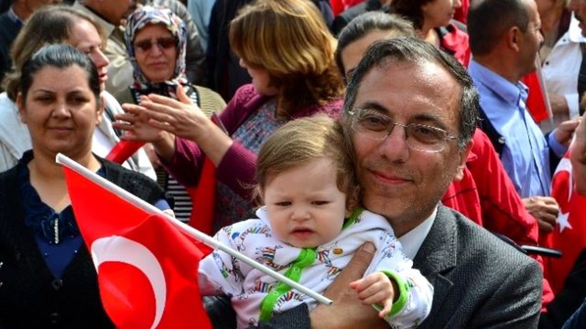 CHP Bayındır Belediyesini 120 Oy Farkla Kazandı