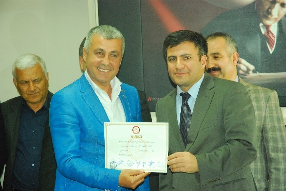 Manavgat Belediye Başkanı Sözen Mazbatasını Aldı