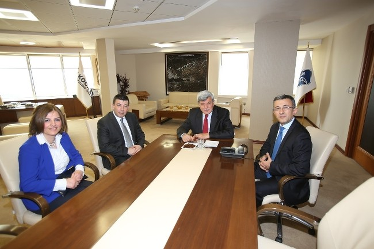 Başkan Tebrikleri Kabul Etmeye Devam Ediyor