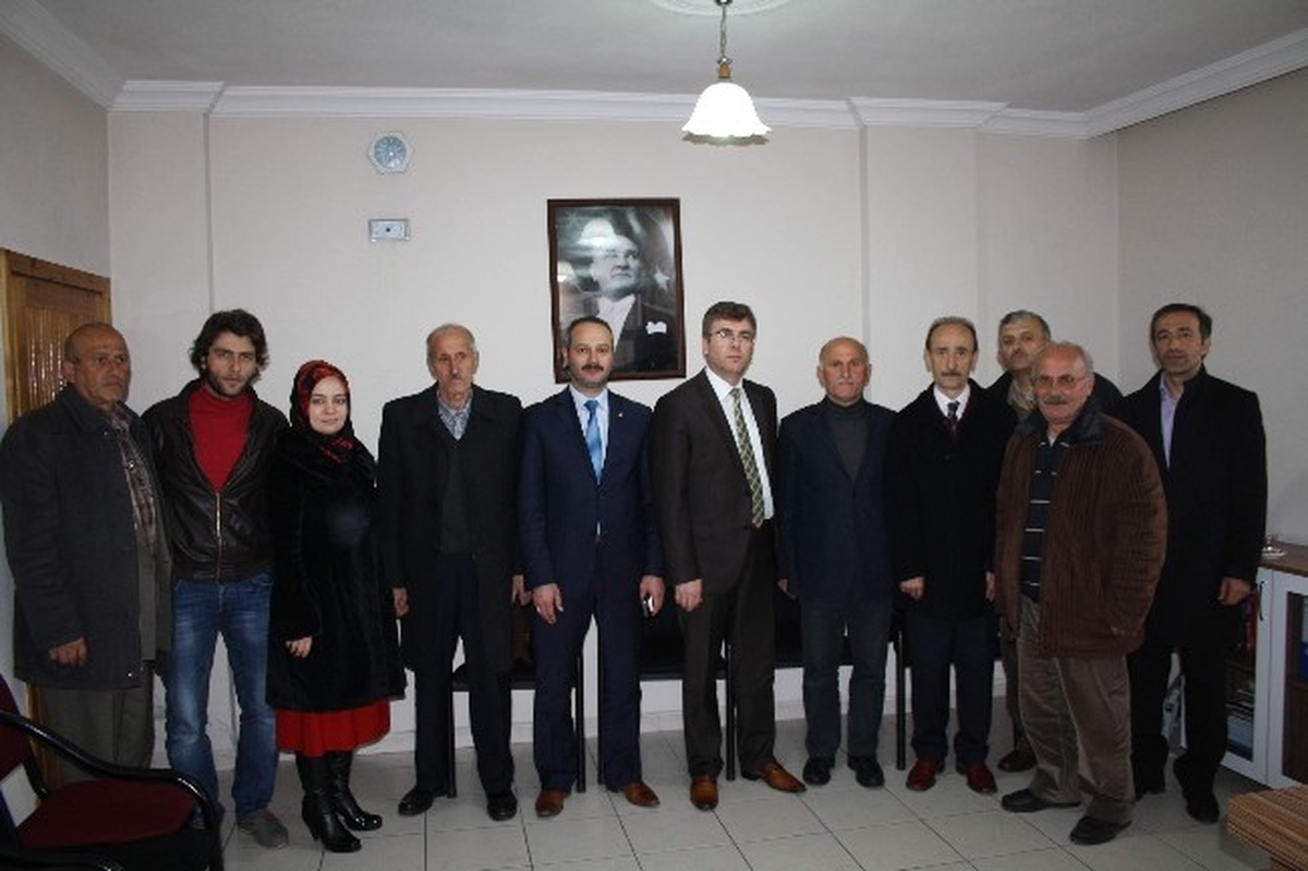 Başkanlık Koltuğuna Oturan Balta\'dan İlk Ziyaret CHP\'ye