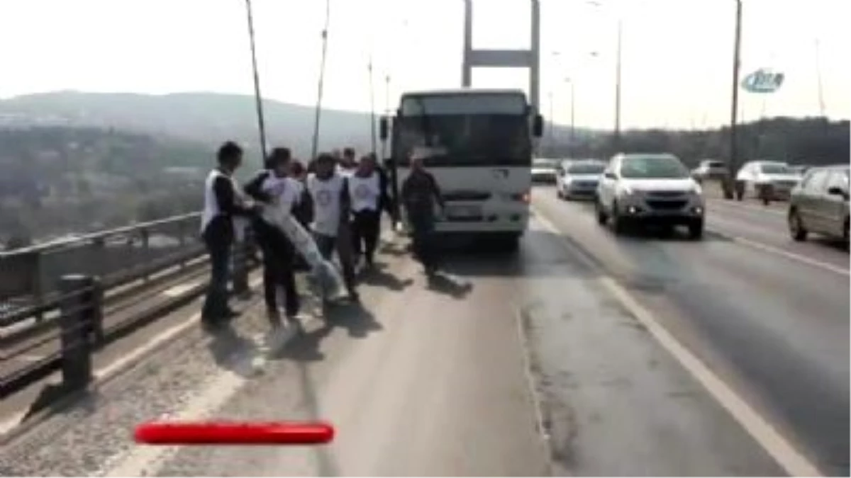Boğaziçi Köprüsü\'nü Trafiğe Kapatan Protestoculara Para Cezası Kesildi