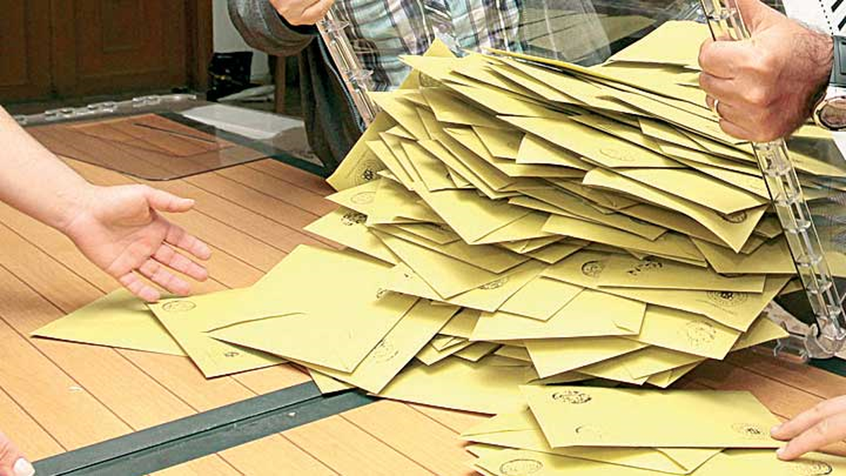 CHP Siirt\'te 136 Sandıkta Sıfır Çekti