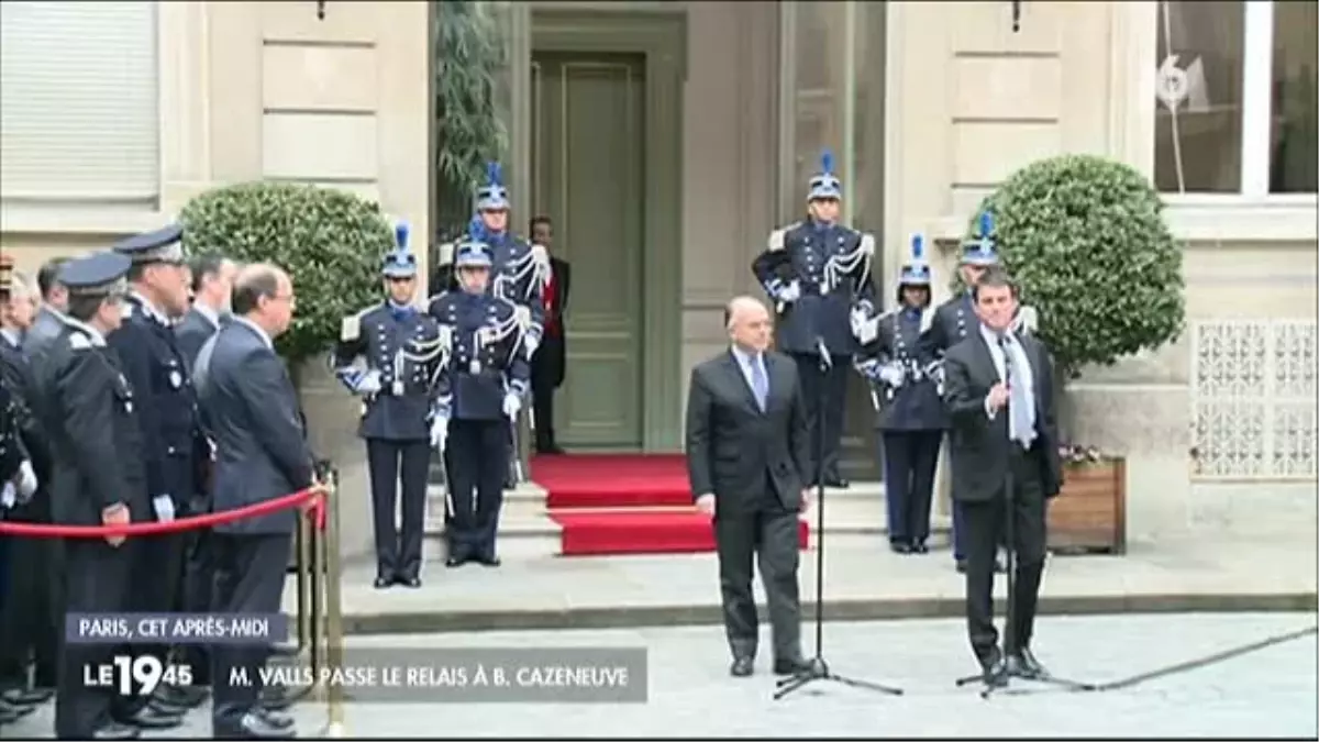 Fransa\'da Tartışılan Bakan