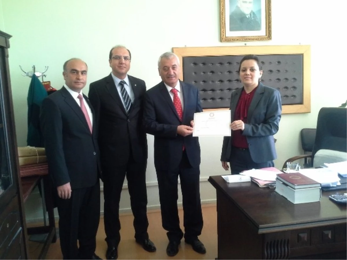 İncesu Belediye Başkanı Zekeriya Karayol, Mazbatasını Aldı