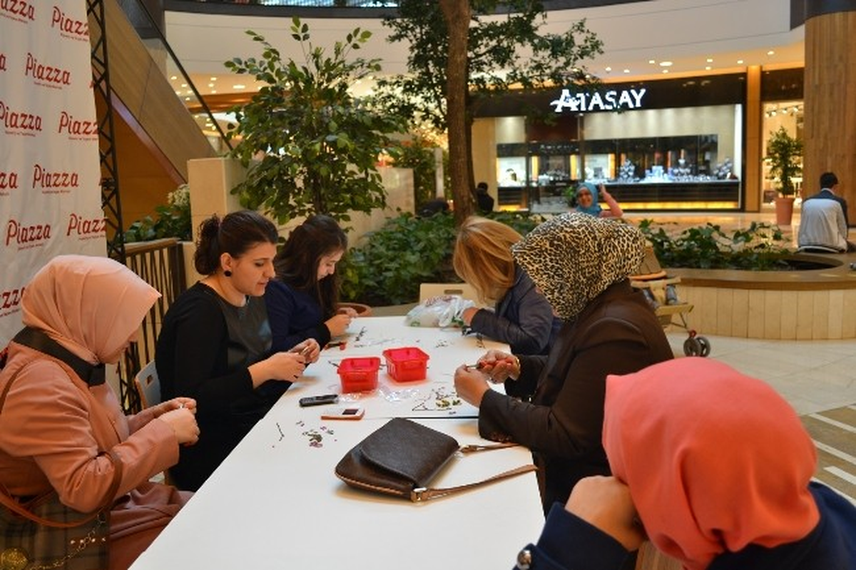 Kahramanmaraşlılar Takılarını Piazza\'da Tasarlıyor