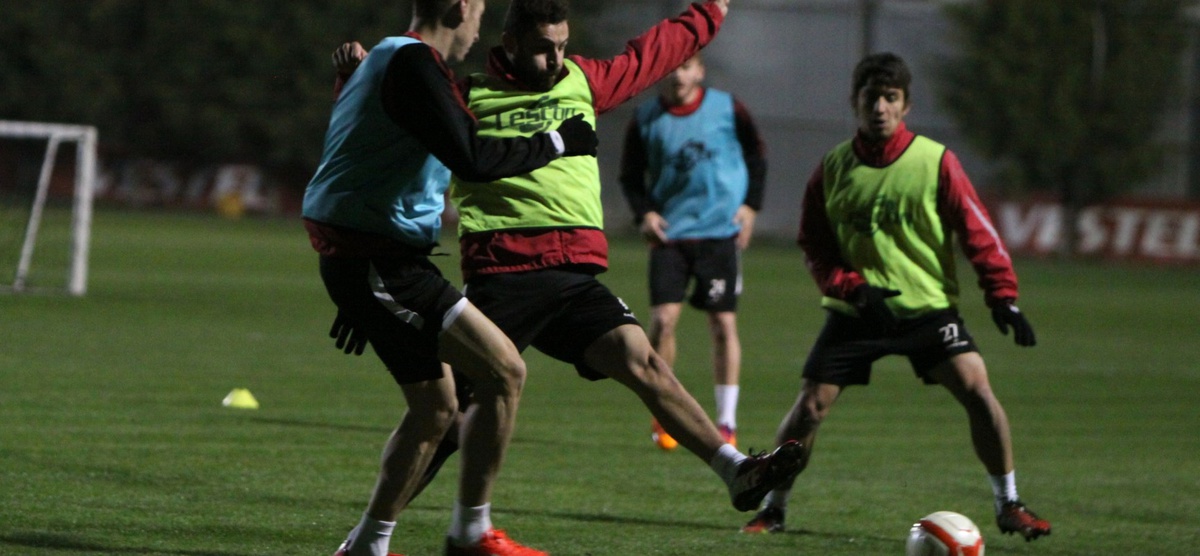 Manisaspor\'da Gaziantep Büyükşehir Belediyespor Mesaisi