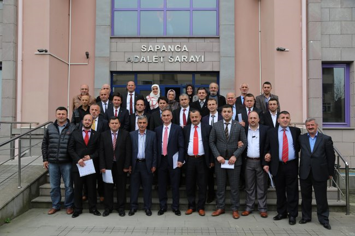 Sapanca\'nın Yeni Başkanı Yılmazer Mazbatasını Aldı