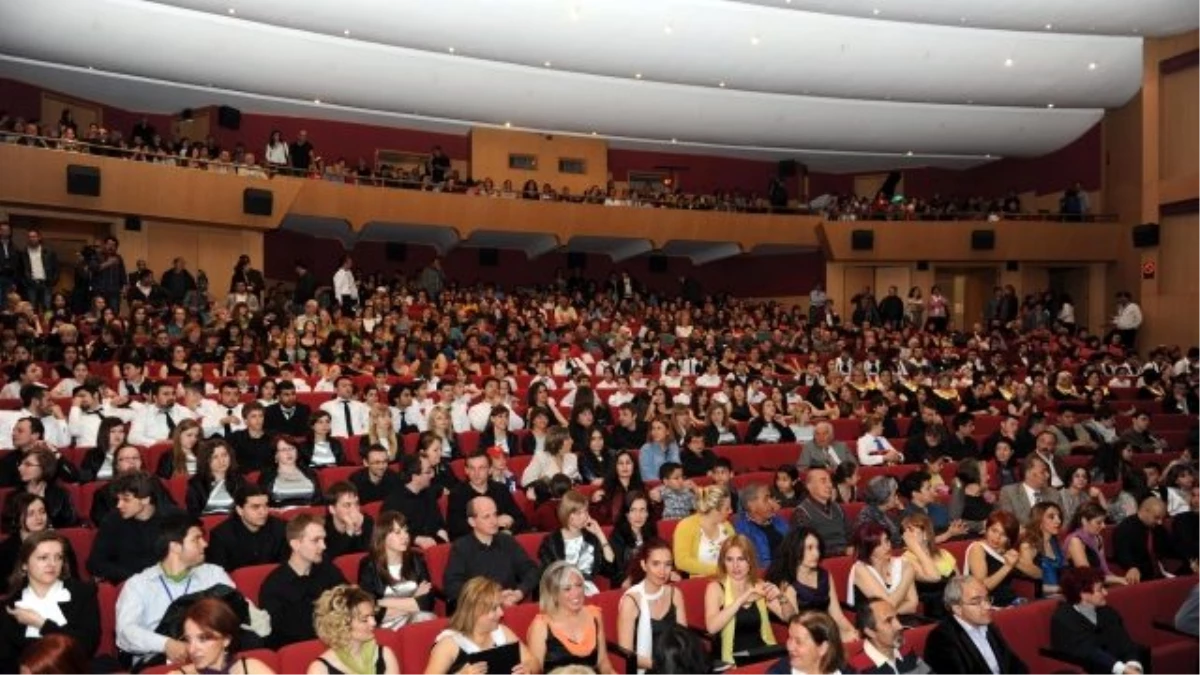 Antalya Uluslararası Koro Festivali Devam Ediyor