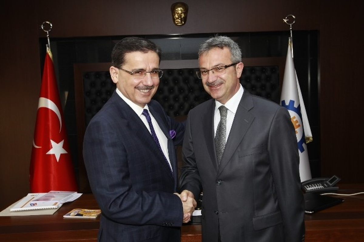 Kocaeli Valisi Topaca Başkan Köşker\'i Kutladı