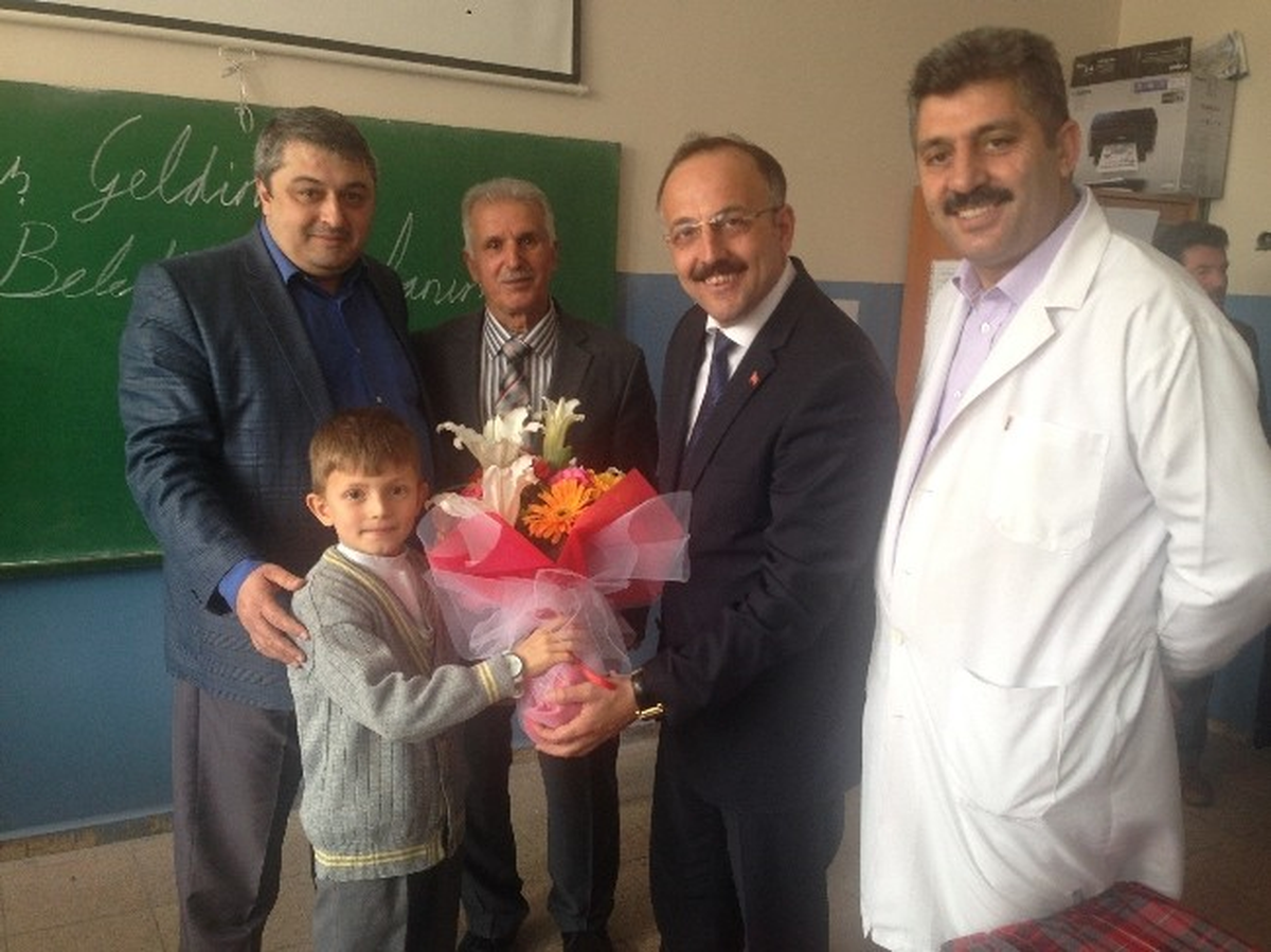 Yıldız\'dan Öğrencilere Seçme ve Seçilme Eğitimi