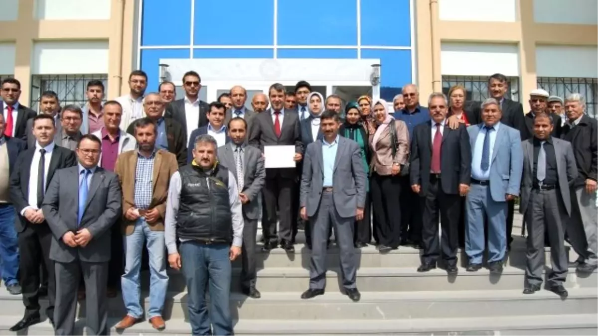 Geyikli Belediye Başkanı Yılmaz, Mazbatasını Aldı