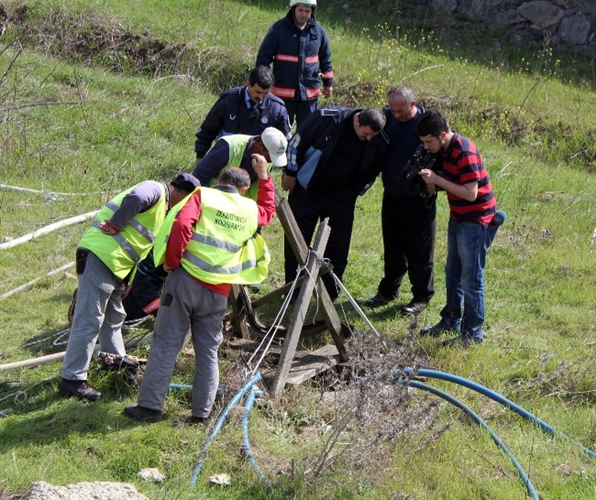 Zekeriyaköy\'de Minik Pamir\'i Arama Çalışmaları Sürüyor