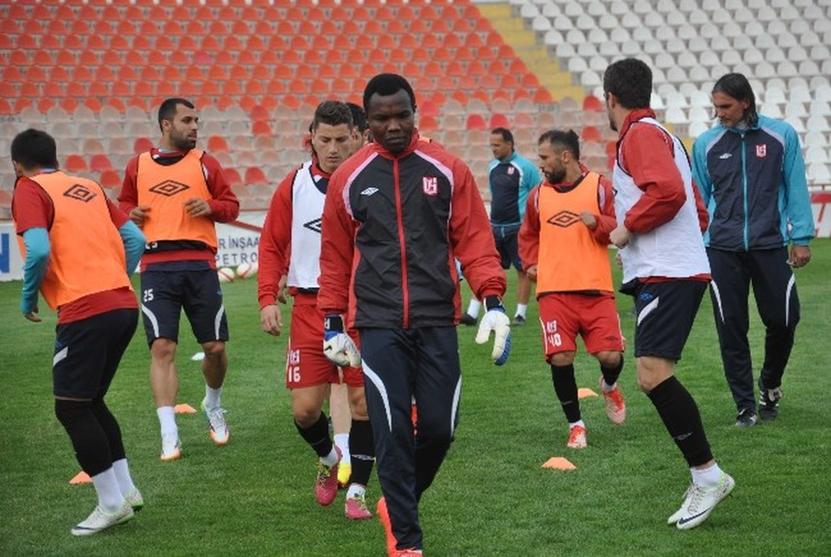 Balıkesirspor, Orduspor Maçına 3 Puan Parolası ile Hazırlanıyor