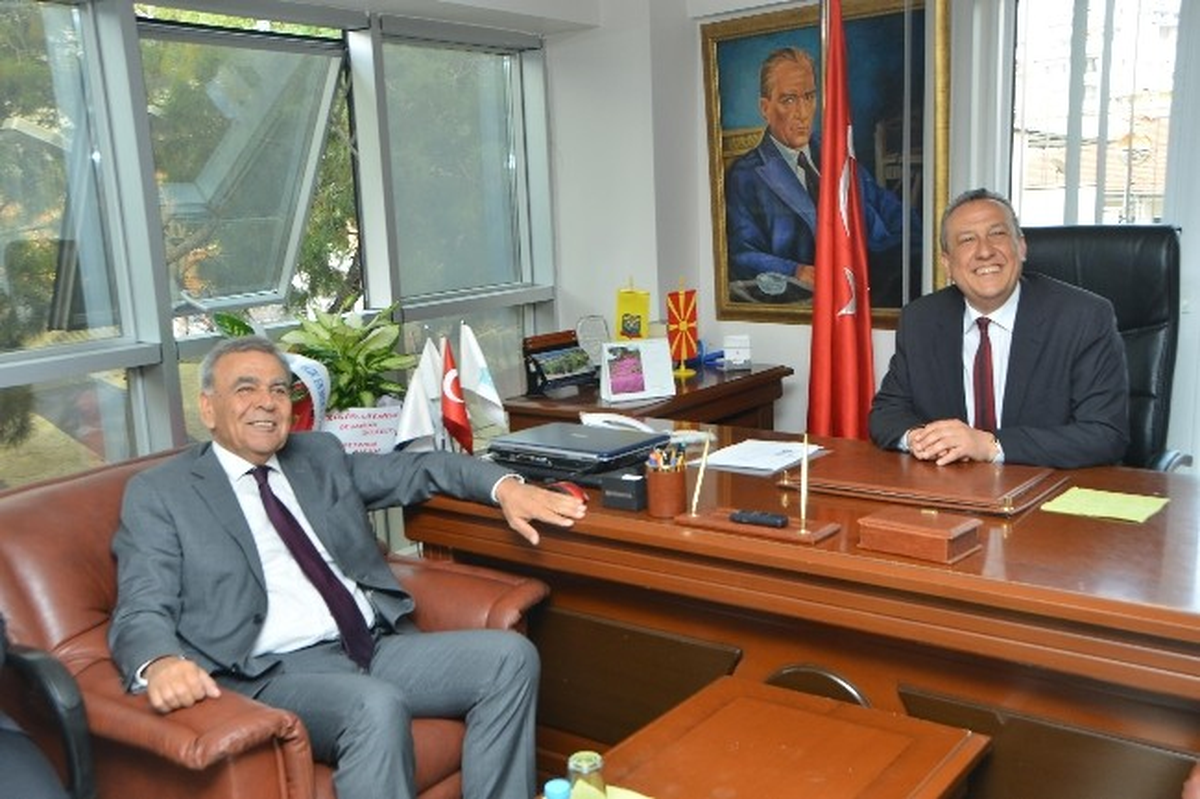 Başkan Kocaoğlu\'nun İkinci Durağı Dikili Oldu
