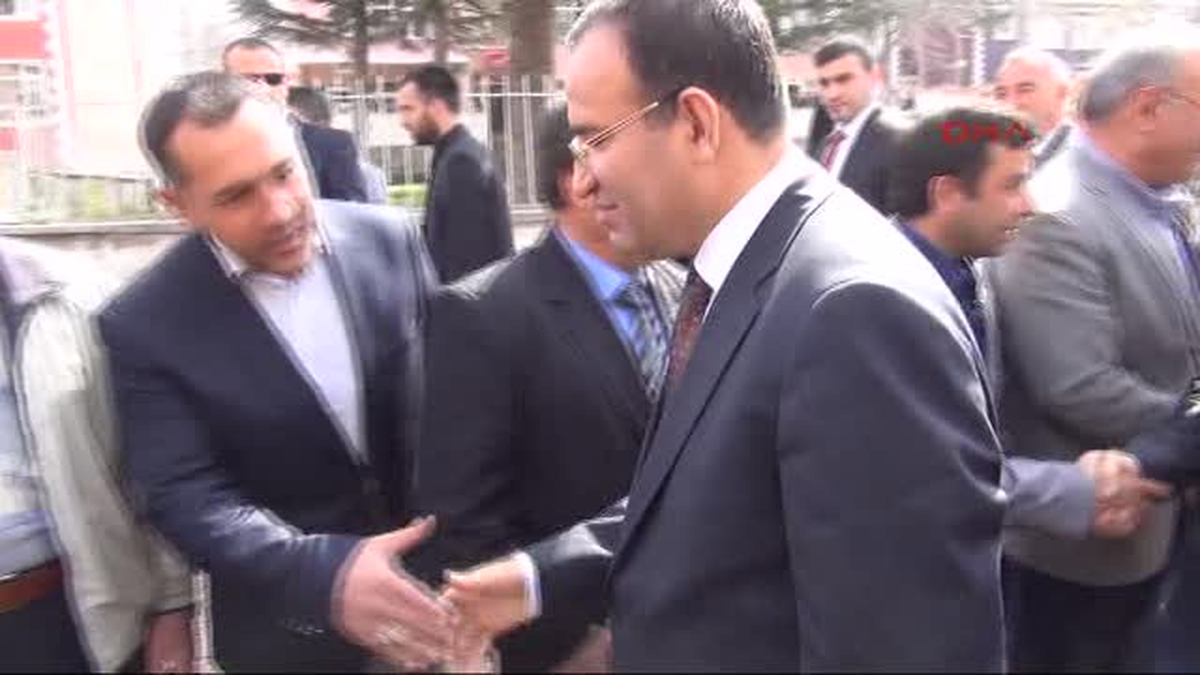 Bozdağ Anayasa Mahkemesi Çizilen Sınırları Aşmıştır