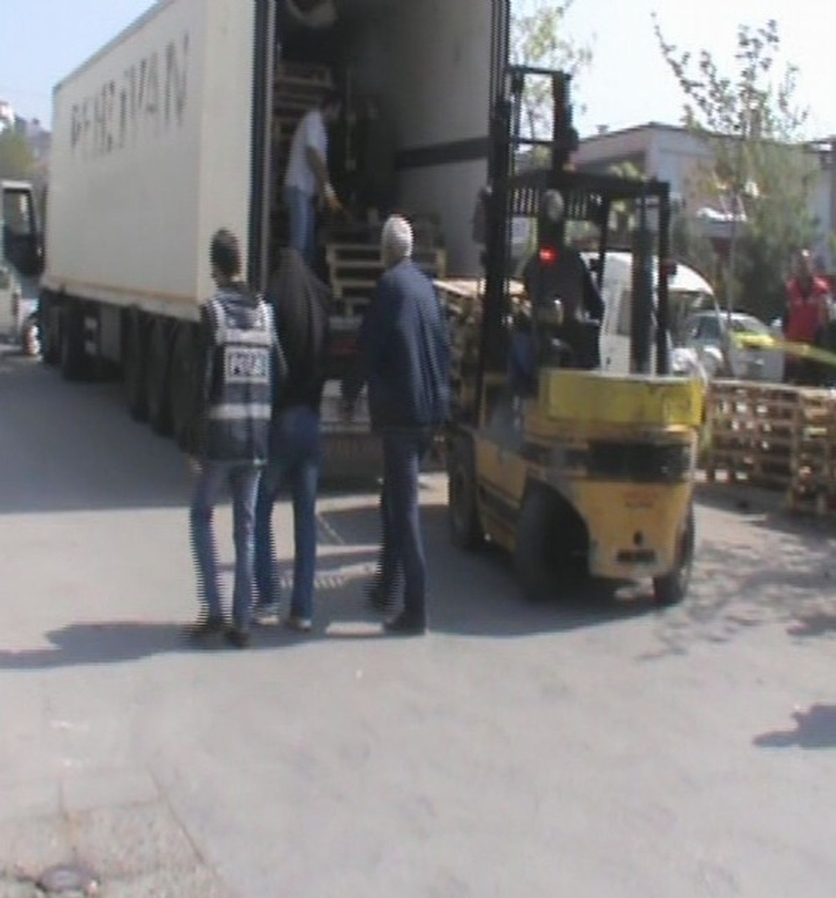 Bursa\'da 1 Ton Esrar Ele Geçirildi