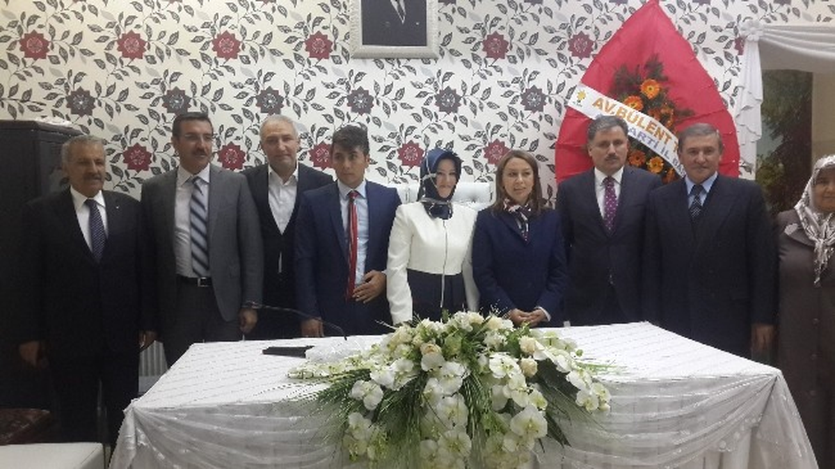 Büyükşehir Belediye Başkanı Çakır, İlk Nikahını Kıydı
