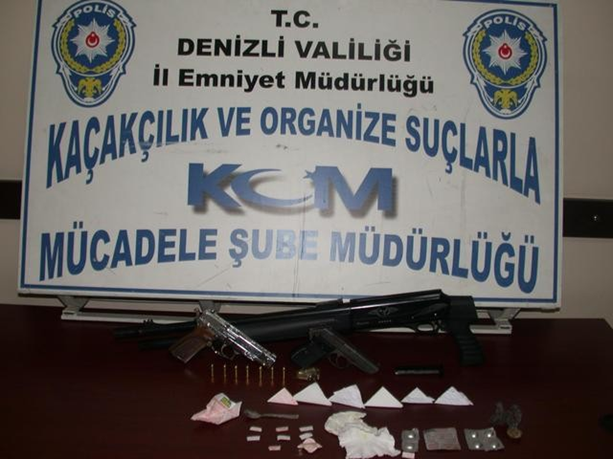 Denizli\'de Uyuşturucuya Dört Tutuklama